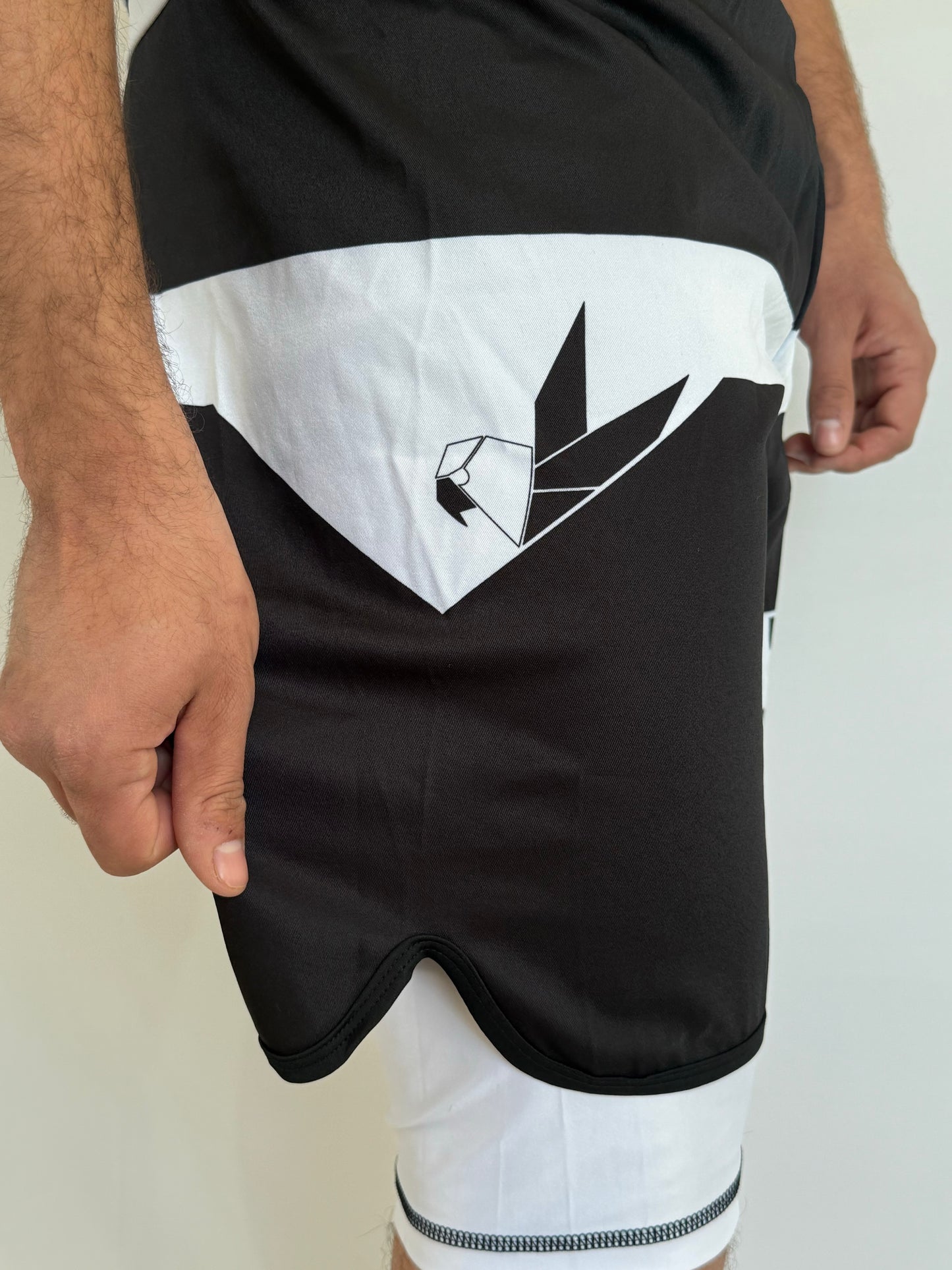 Short Noir & Blanc 2 en 1 KUMAI