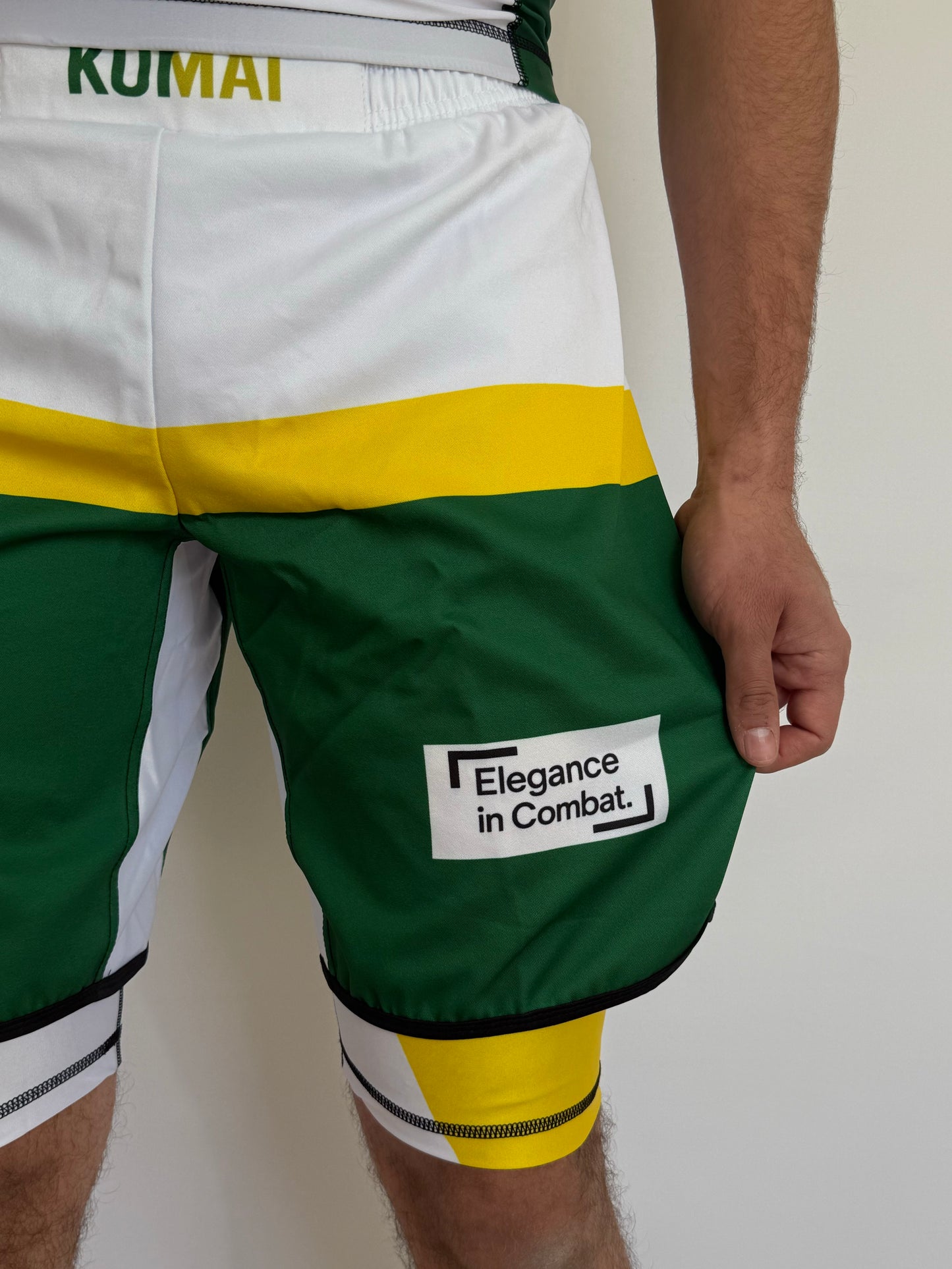 Fightshort Blanc 2 en 1 KUMAI