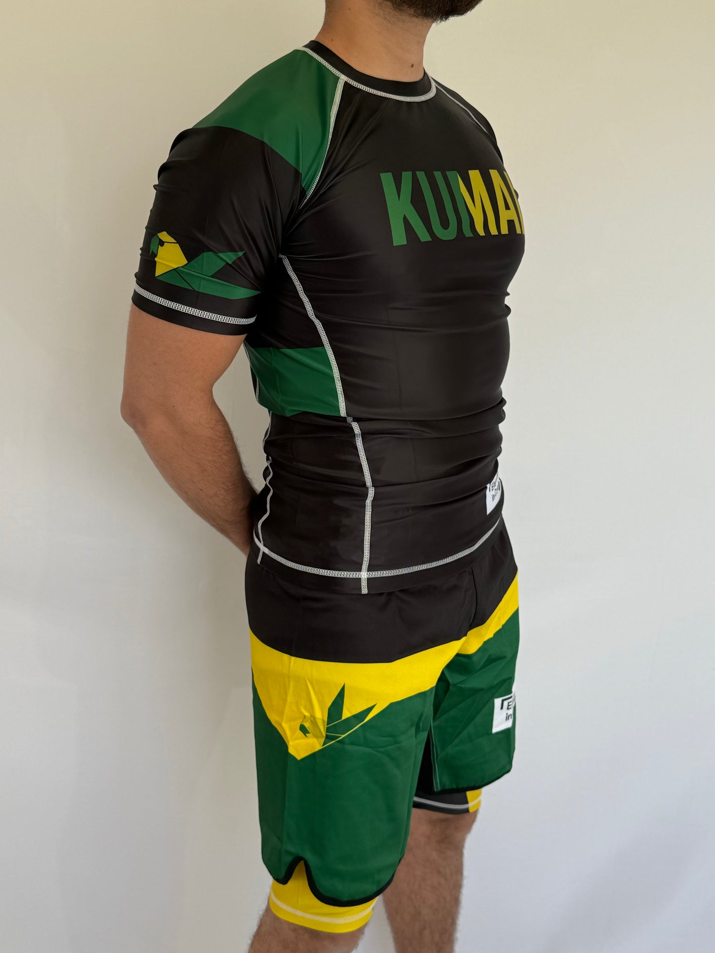 Rashguard Noir KUMAI